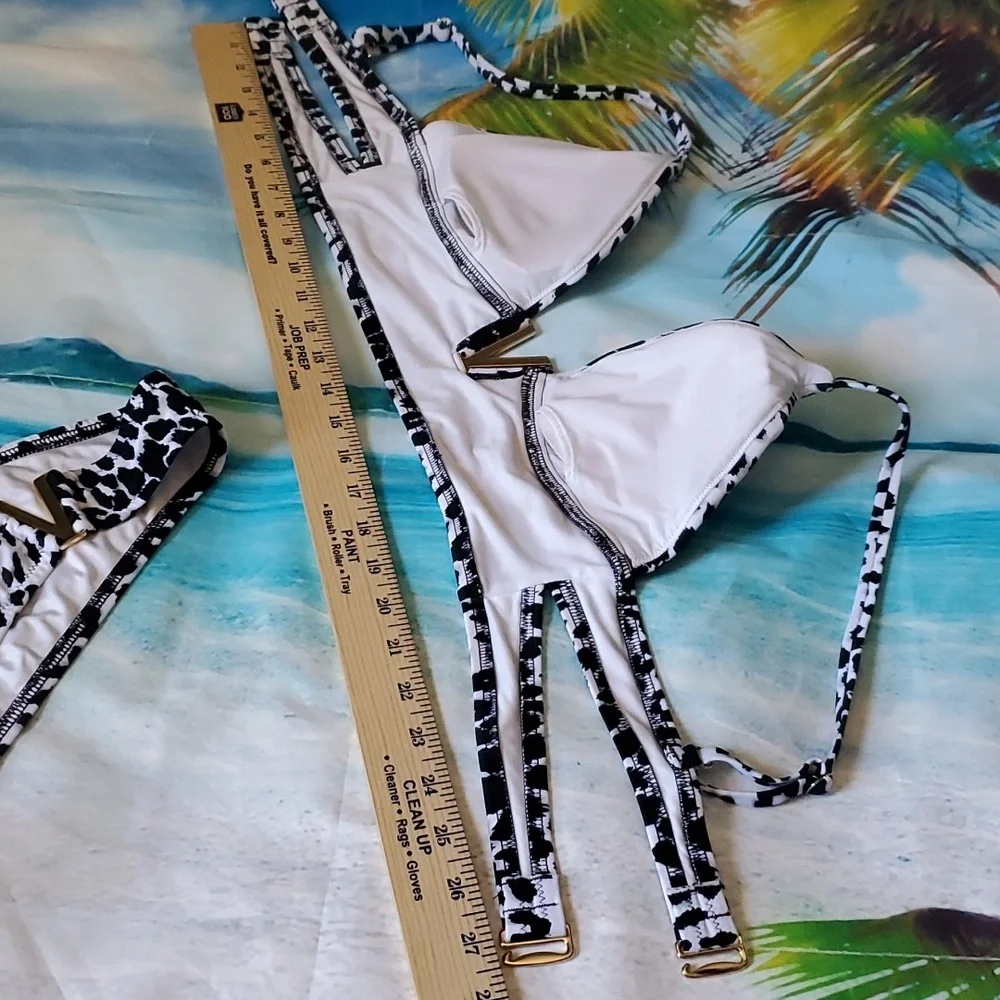 Victoria's Secret 2pc. Bikini swimsuit size XL - Picture 7 of 7